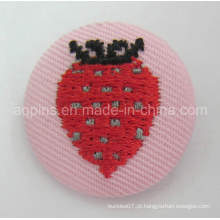 Emblema de botão de lata de bordado de alta qualidade com tecido (botão distintivo-60)
